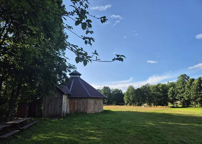 W Kokoszce Z Sauna I Jacuzzi Swornegacie